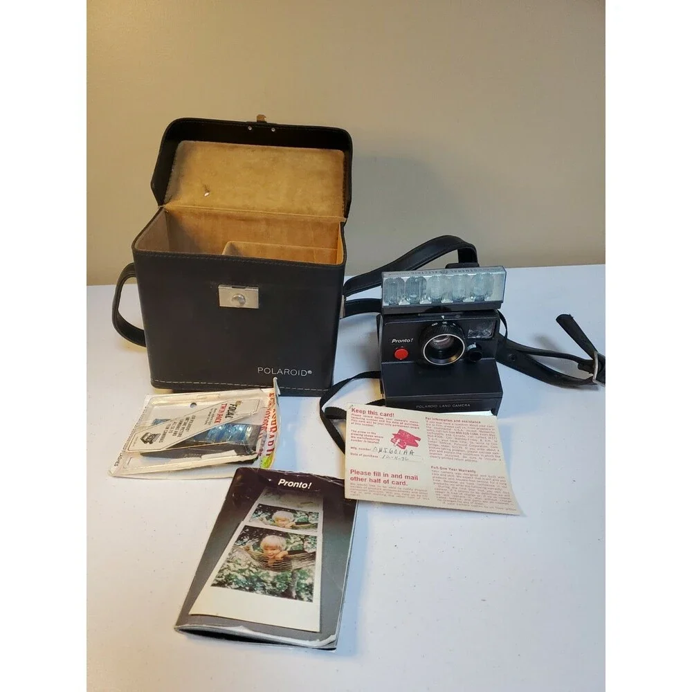Polaroid Pronto! Land Camera Black Version With Case And Instructions Light Bar